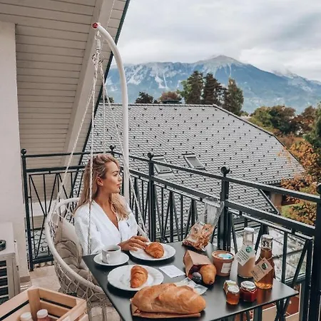 Apartment Design & Wine Special Bled