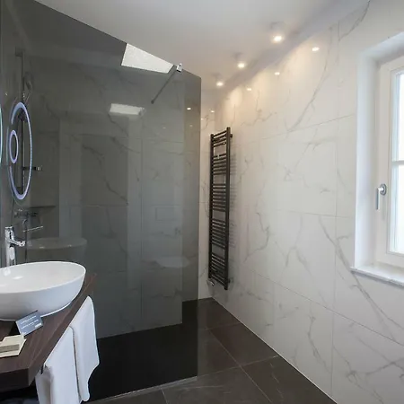 Design & Wine Special Bled