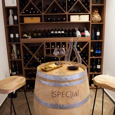 Design & Wine Special Lägenhet Bled
