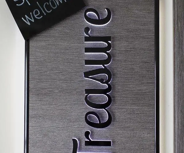 Design & Wine Special * Bled